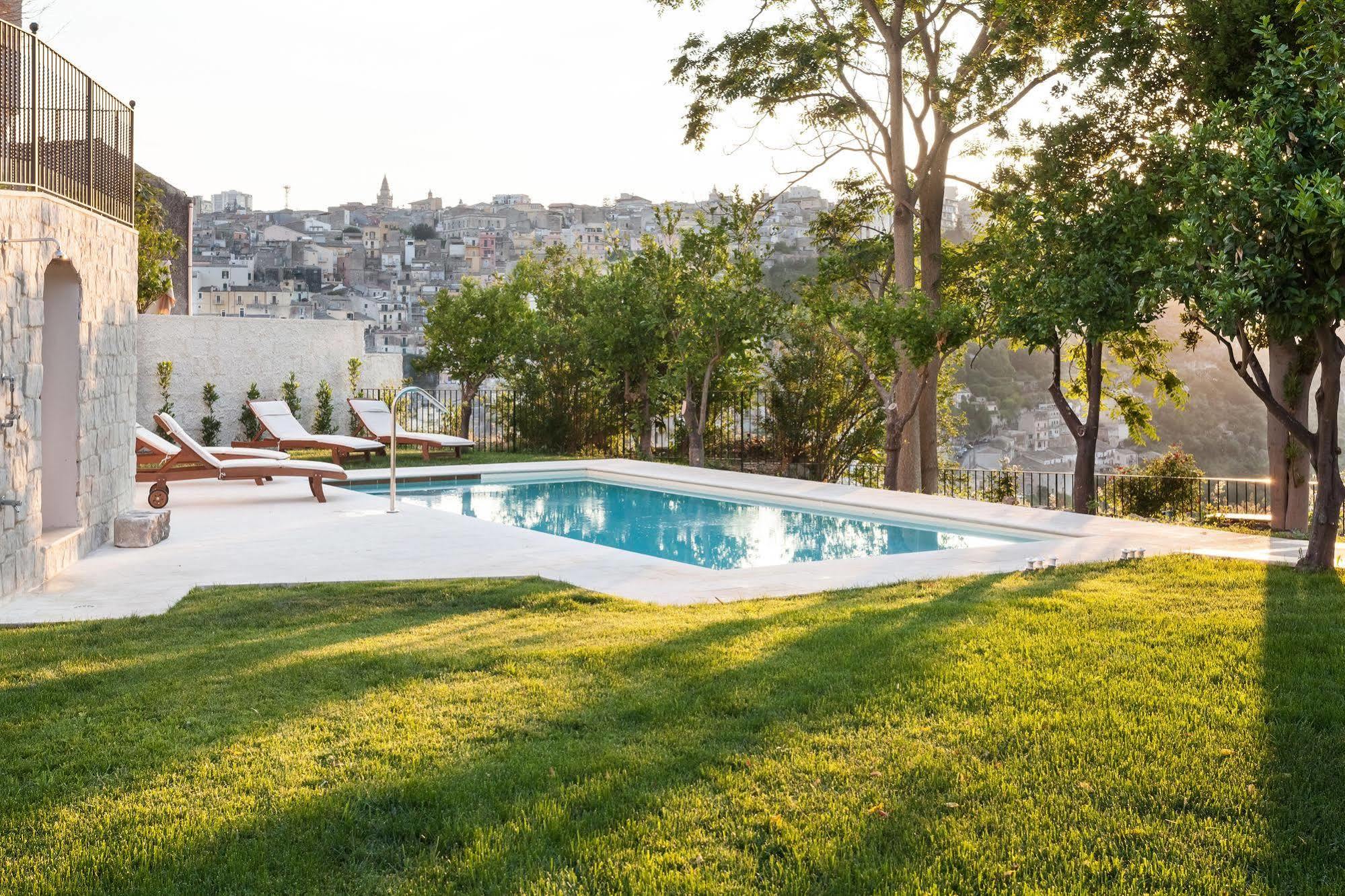 Giardino Sul Duomo Acomodação com café da manhã Ragusa Exterior foto